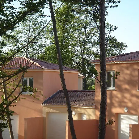 בית נופש Holiday Villas De Melody.7